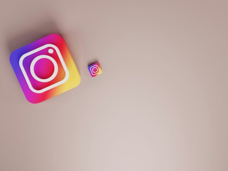 Instagram & TikTok Algorithm 2026: Secrets to Going Viral