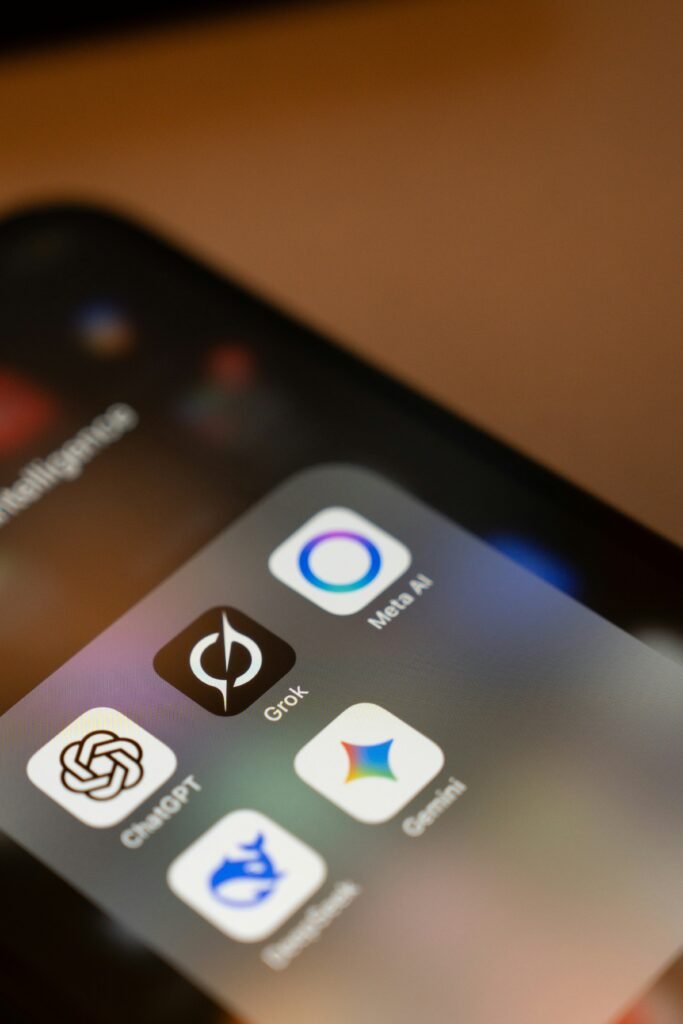 🚀 The 10 Most Popular AI Tools of 2025 (ChatGPT, Gemini, DeepSeek & More)